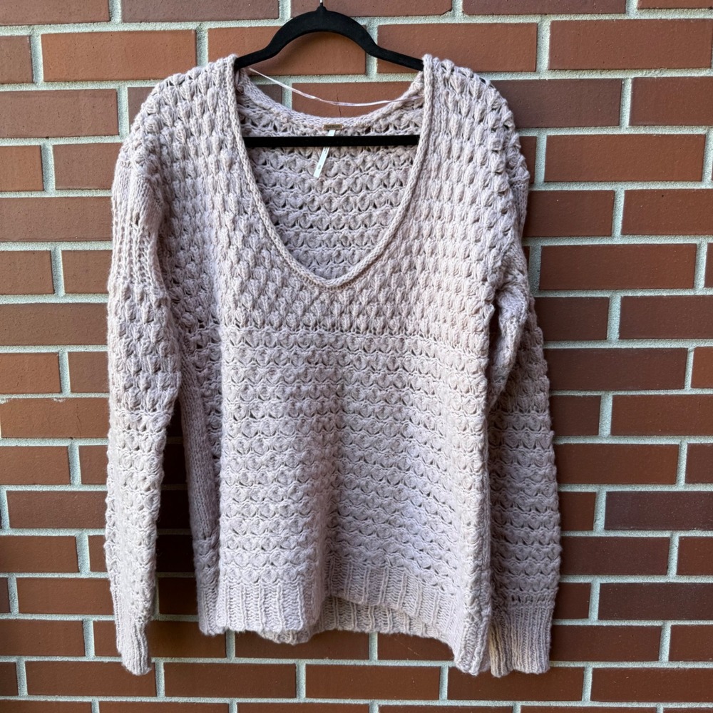 Free People Women's Small Open Knit V-Neck Long‎ Sleeve Sweater Top Pullover